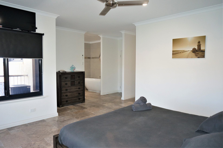 Bedroom 3, 27 Corella Court, Exmouth