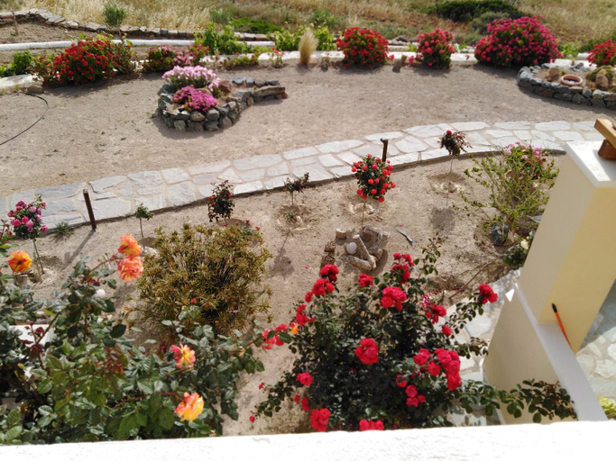 Others 5, Anemos and Almyra, South Aegean