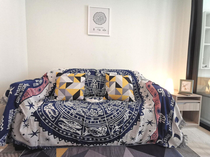 Others 4, Niche mono sukhumvit 50, Khlong Toey