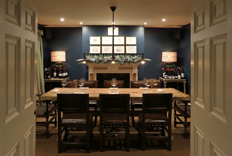 Food & Drinks 5, No38 The Park, Gloucestershire