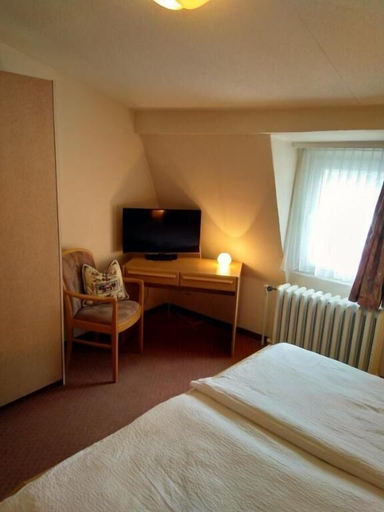Bedroom 2, Hotel Escher, Leuk