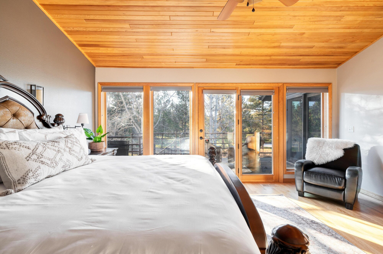 Bedroom 4, Tournament Road - Mulligan, Deschutes