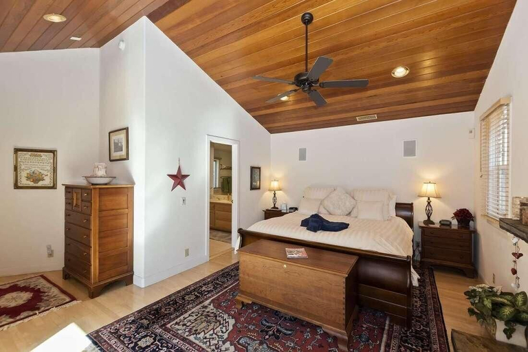 Bedroom 4, Wolf Road 2 Wr53 Views at Wolf Lodge, San Bernardino