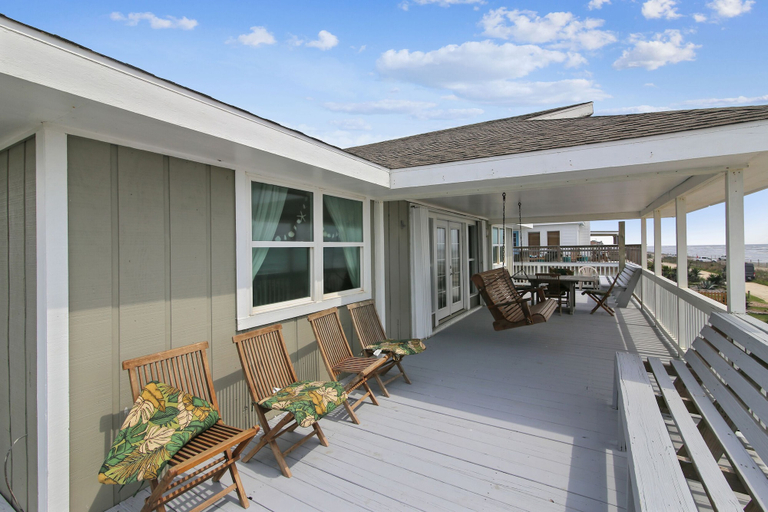 Others 5, Betsy's Beachfront Cottage, Galveston