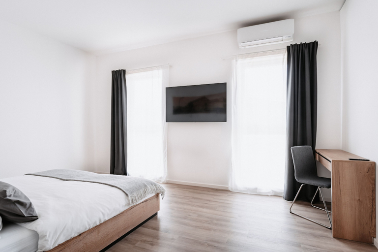 Bedroom 8
