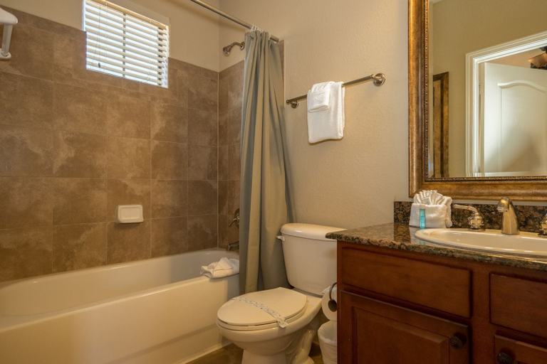 Bathroom 3, Bp521cp 3 Bedroom Condo in Bella Piazza, Polk
