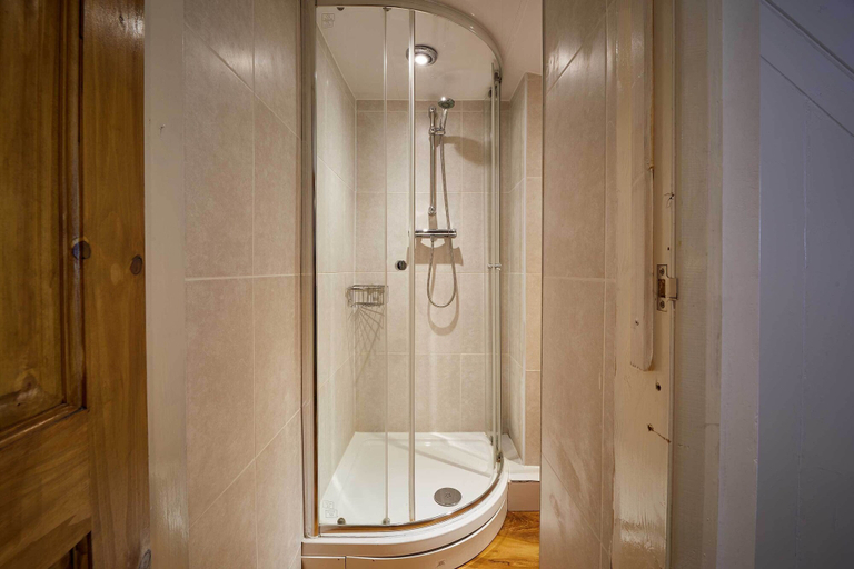 Bathroom 3, Host Stay The View Old Coastguard Cottage, North Tyneside