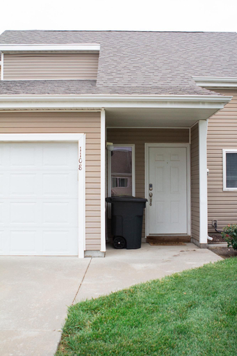 Exterior & Views 1, Mhk1108n Gbac Cert Professional Maintained, Riley