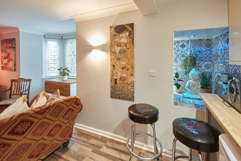 Others 5, Host Stay In The Key Of Sea, Redcar and Cleveland
