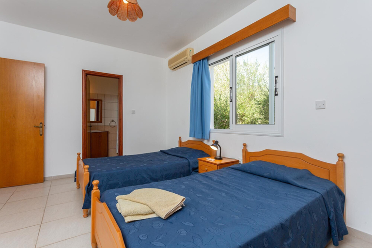 Bedroom 3, Villa Athina