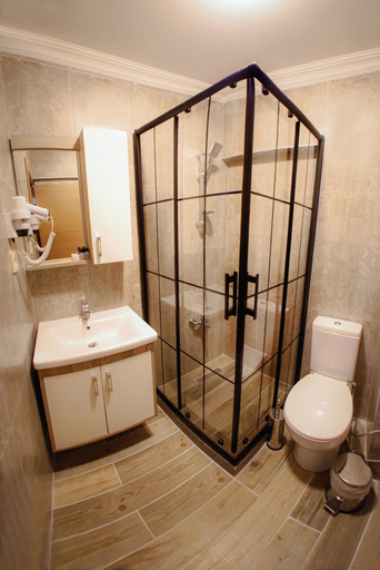 Bathroom 5, MARİNE VİEW HOTEL, Karamürsel