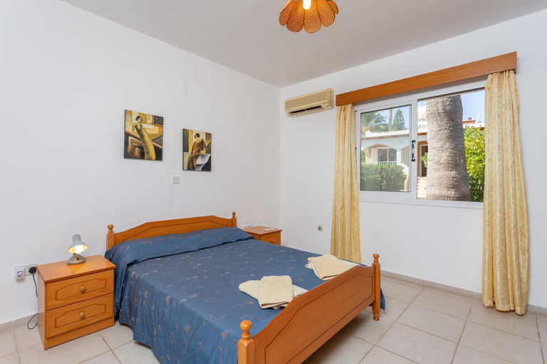 Bedroom 4, Villa Athina