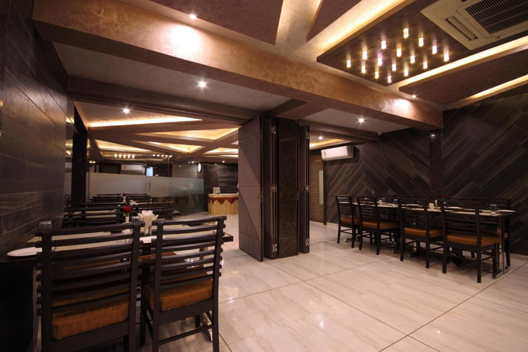 Food & Drinks 5, Hotel Bait Inn, Ahmadabad