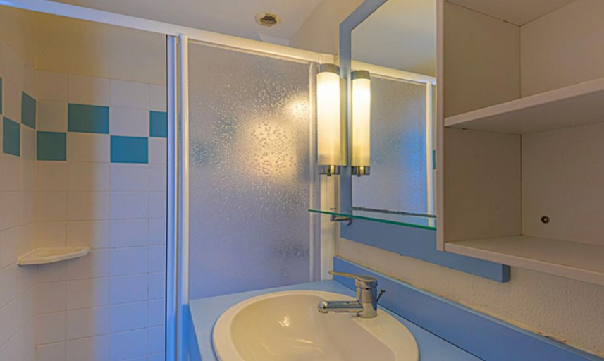 Bathroom, R Sidence Sud Oc an 2P4, Wilkin