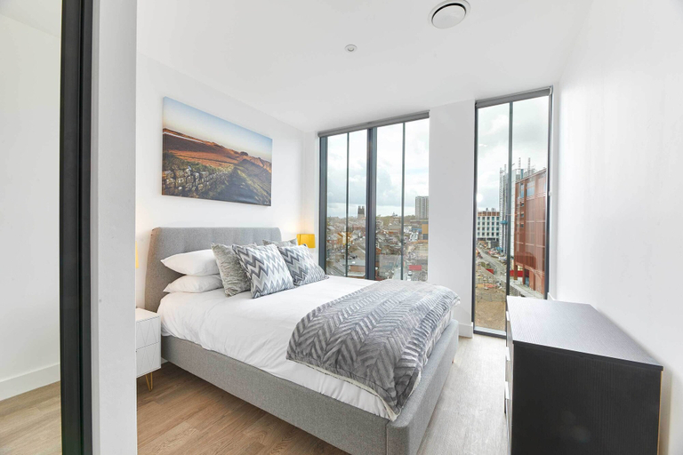 Bedroom 4, St. James' Apartment, Newcastle upon Tyne