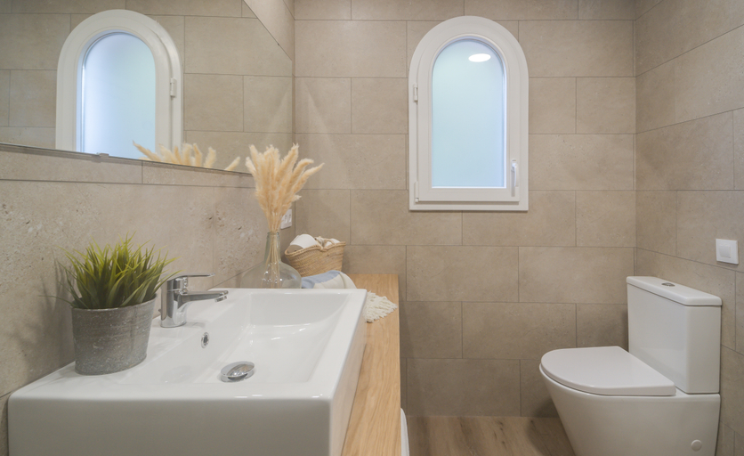 Bathroom 4, Carema Club Resort, Baleares