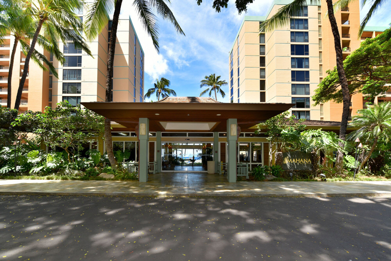 Exterior & Views 2, Tranquil Oceanfront 2BD AC Pool, Amazing Views - Mahana 519, Maui