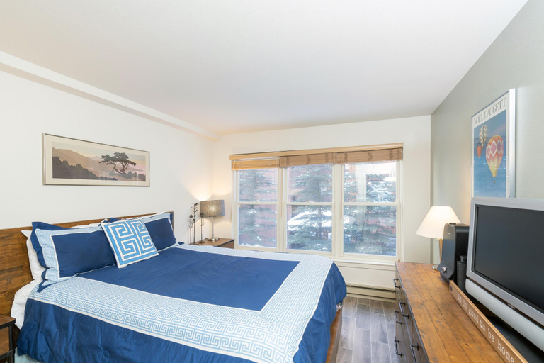 Bedroom 3, Etta Place 6 by AvantStay | Ski In/ Ski Out Unit!, San Miguel