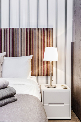 Bedroom 4, Kula London - Covent Garden Garrick St, London