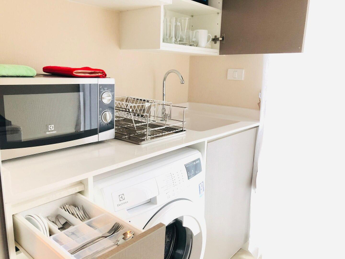 Others 5, Sukhumvit Apartments, Khlong Toey