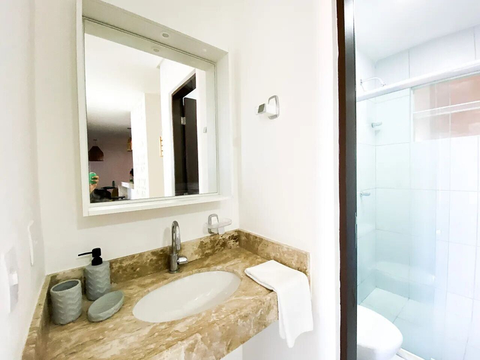 Bathroom 2, Belíssimo apartamento no Porto das Dunas, Aquiraz