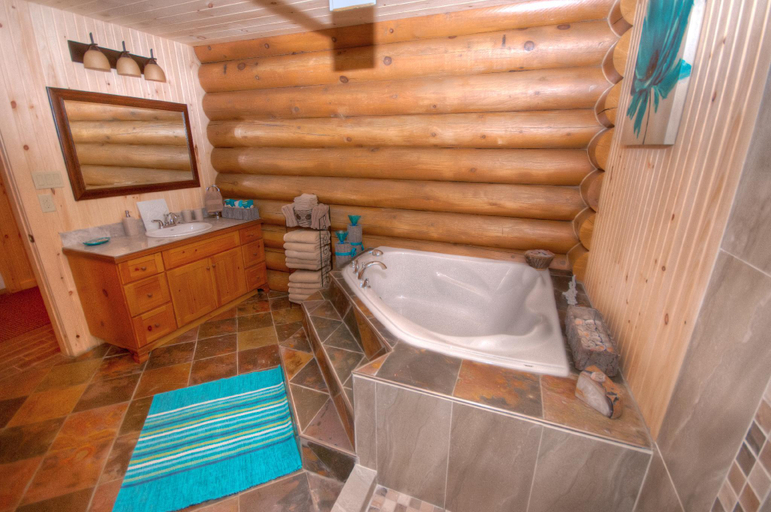 Bathroom 3, Le Bois Rond Des Ruisseaux, La Côte-de-Beaupré