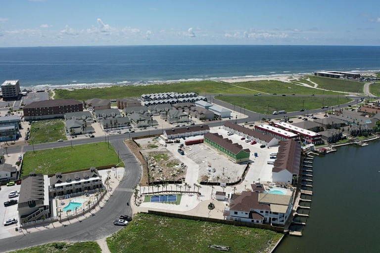Exterior & Views 2, Aruba Bay-213, Nueces