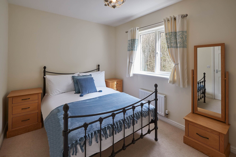 Bedroom 3, Host & Stay | 57 Woodland View, Kirklees