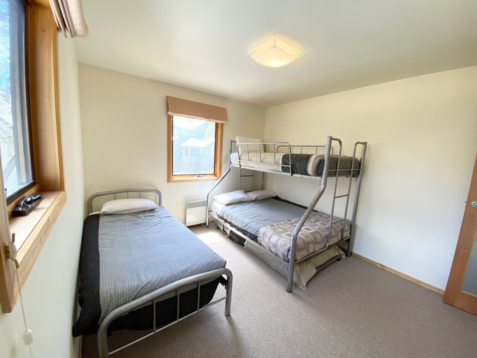 Bedroom 2, Jasandre, Alpine - East