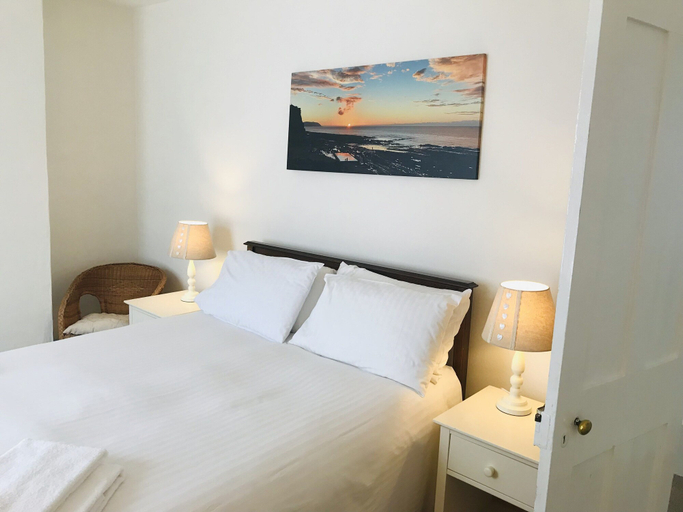 Bedroom 3, Sea Spray Cottage, Somerset