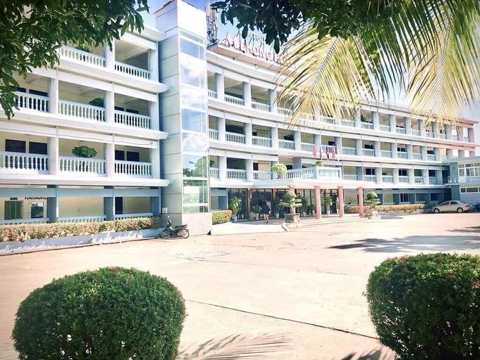 Exterior & Views 2, Mekong Hotel, Thakhek