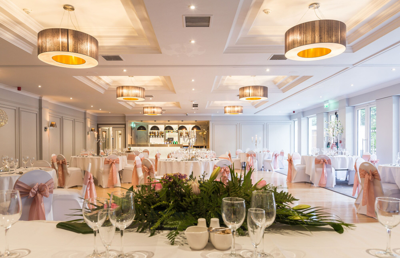 Food & Drinks 5, Ivanhoe Inn and Hotel, Lisburn and Castlereagh