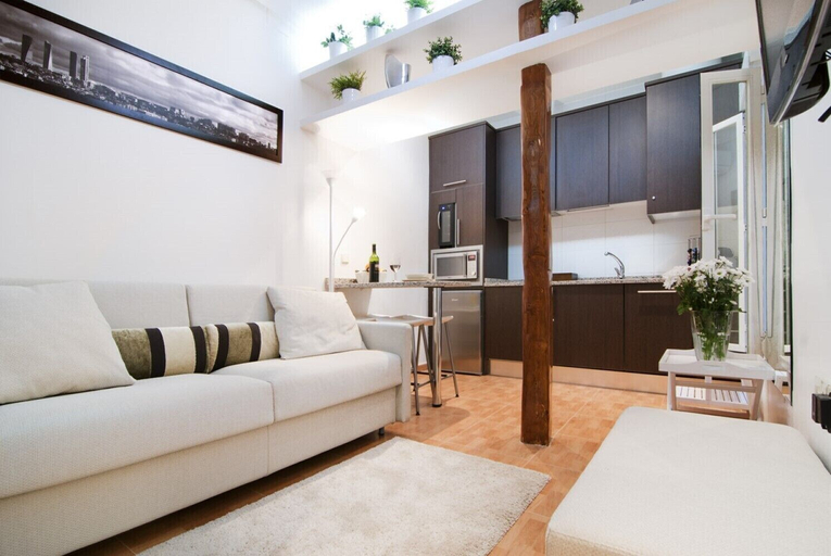 Others 5, Apartamento Genova en Madrid, Madrid