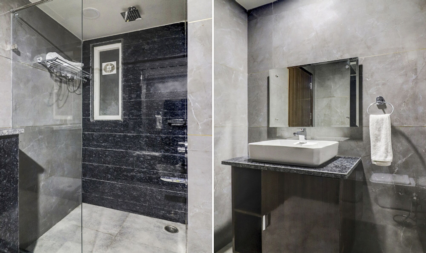 Bedroom 5, Green Earth, Gurgaon