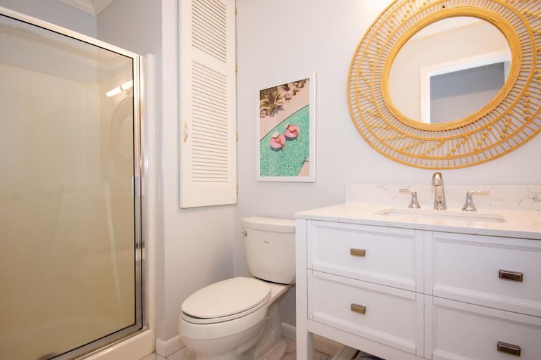 Bathroom 5, 379 Wahoo Dr, Beaufort