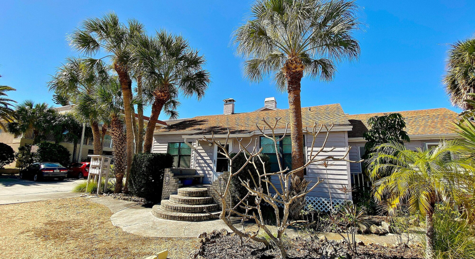 Exterior & Views 1, Windward on the Gulf 10 by Teeming Vacation Rentals, Pinellas