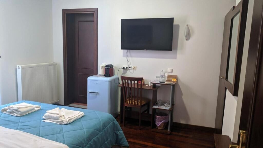Bedroom 2, Poros Mood, Attica