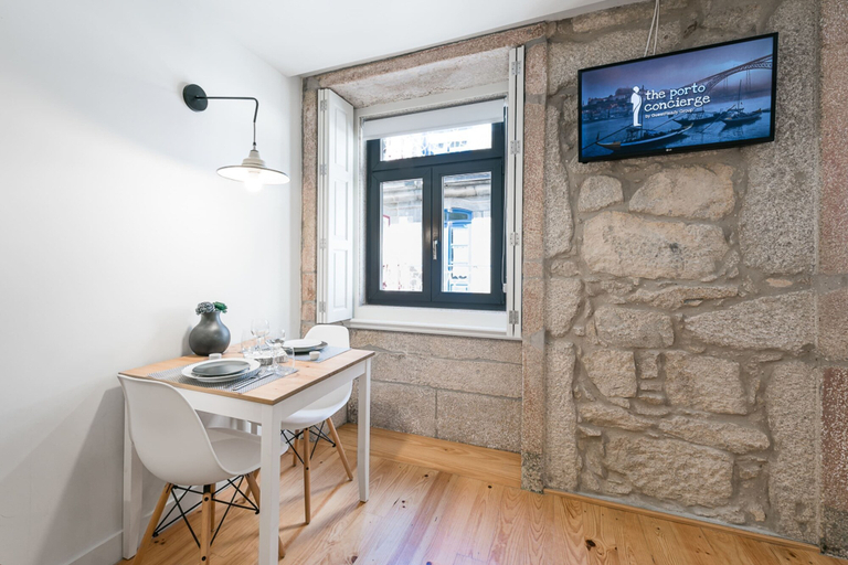 Others 4, GuestReady - Private oasis for two, Porto