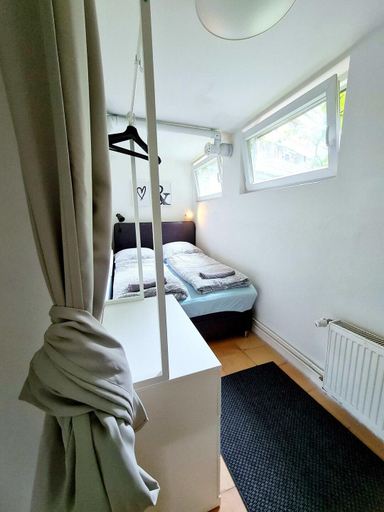 Others 4, Spacious Apartment in urban location, Hamburg