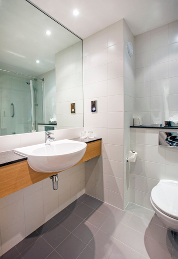 Bathroom 5, CityNorth Hotel and Conference Centre