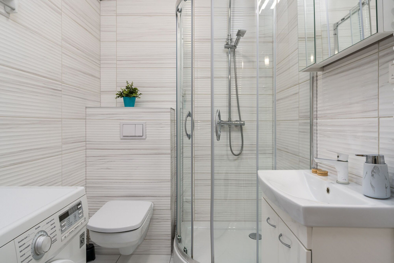 Bathroom 5, Good Time Apartments Centrum Strzelecka A, Poznań City