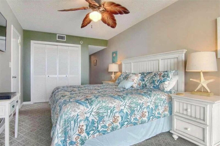 Bedroom 3, Phoenix I, Baldwin