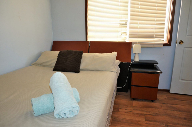 Bedroom 2, 10 Tautog Street, Exmouth