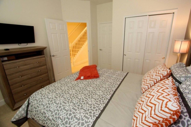 Bedroom 5, Inviting 3-bed House in Clermont, Lake