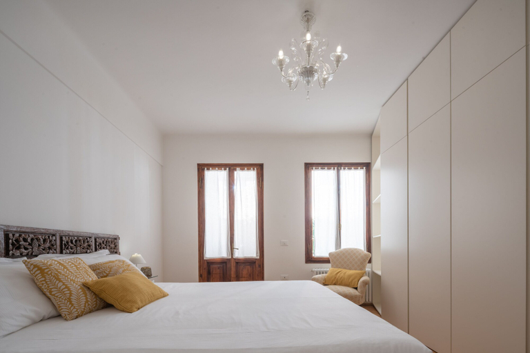Bedroom 3, Venetian Palace R&R, Venezia