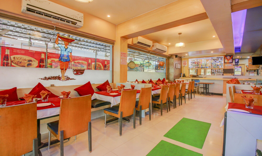 Food & Drinks 4, Treebo Trend Sri Krishna Paradise, Thane