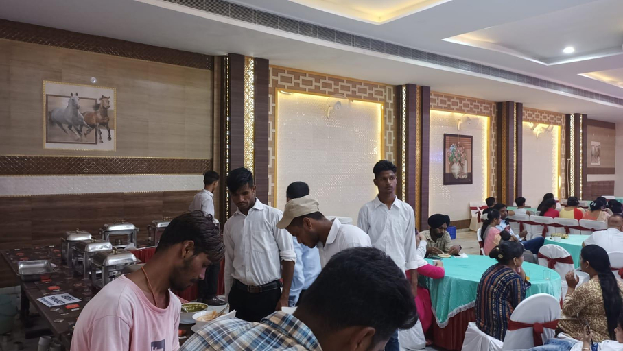 Others 2, Gilden Hotel, Moga