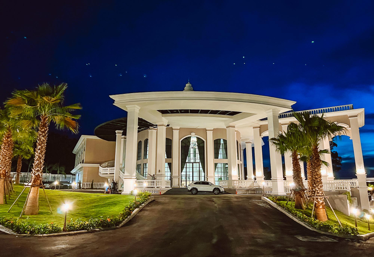 Grand Lord Hotel & Residence, Sattahip
