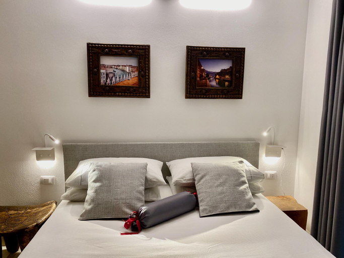 Bedroom 2, Venice Boutique House  Stylish design at St Mark's, Venezia