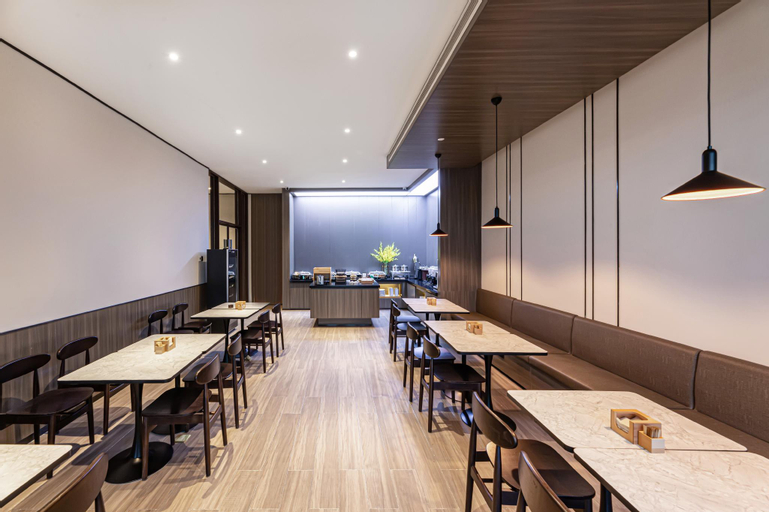 Food & Drinks 4, Hanting Hotel Xuzhou Dacheng Logistics Park, Xuzhou